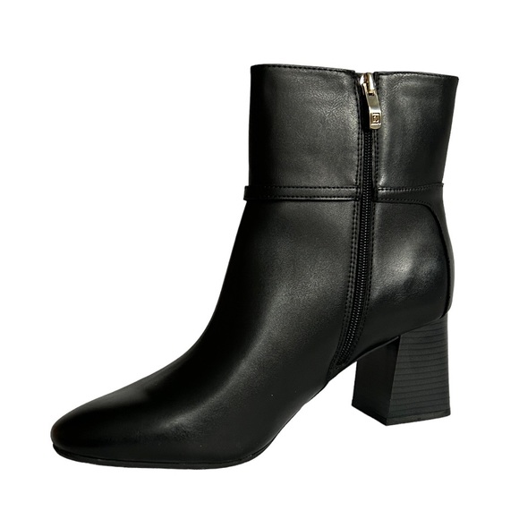 Liz Clayborne Mercer Black Ankle Boots Size 11 NEW! - Picture 2 of 4